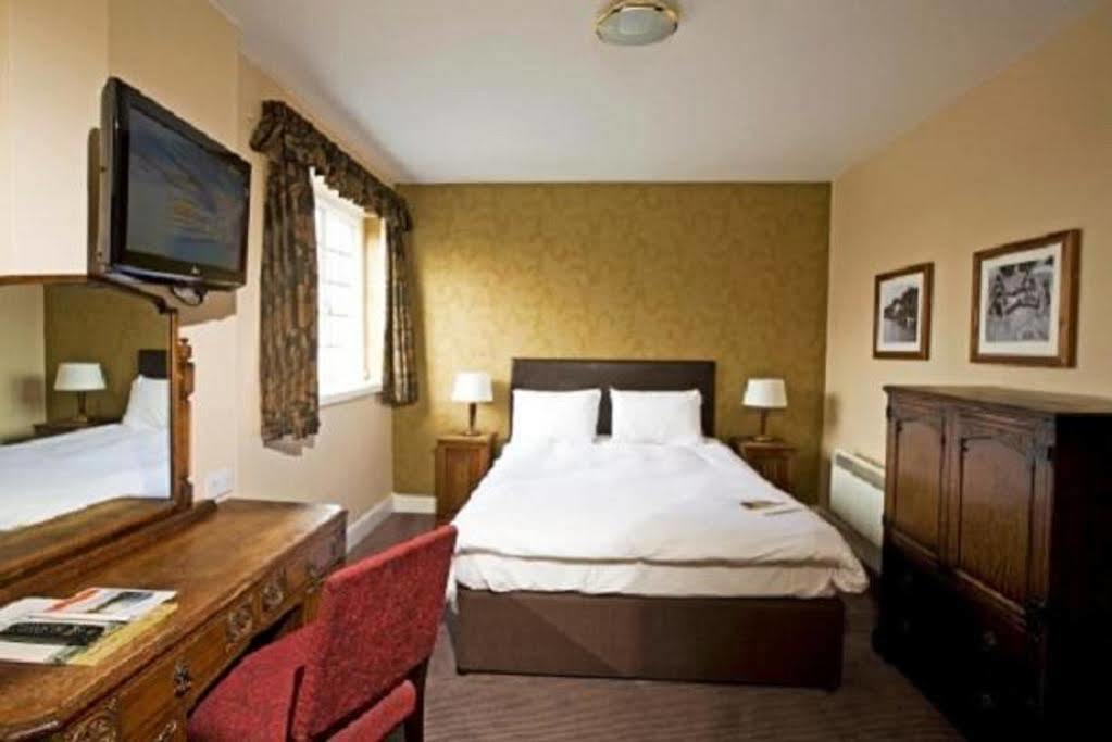 Old Manse Hotel By Greene King Inns Bourton-on-the-Water Esterno foto